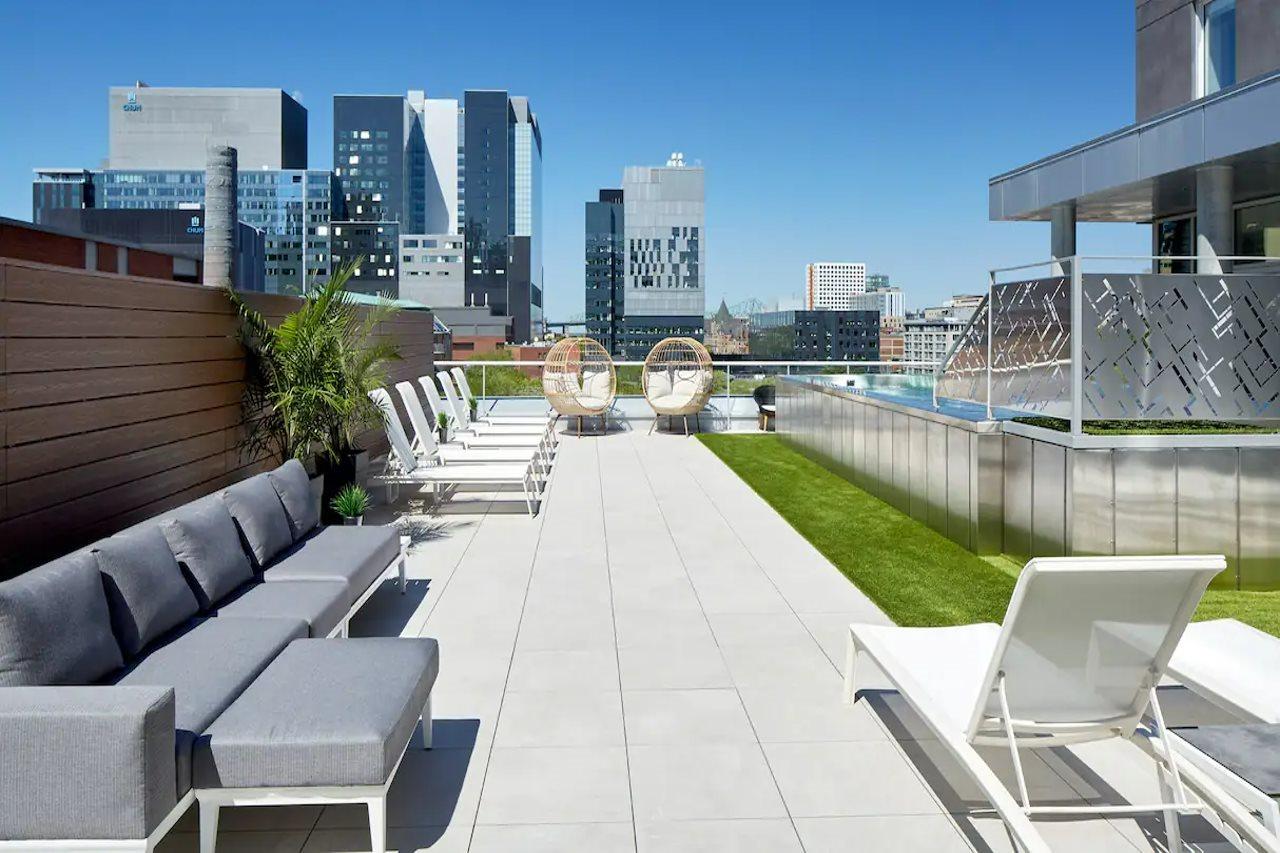 Hampton Inn Montreal Downtown, Qc Ngoại thất bức ảnh