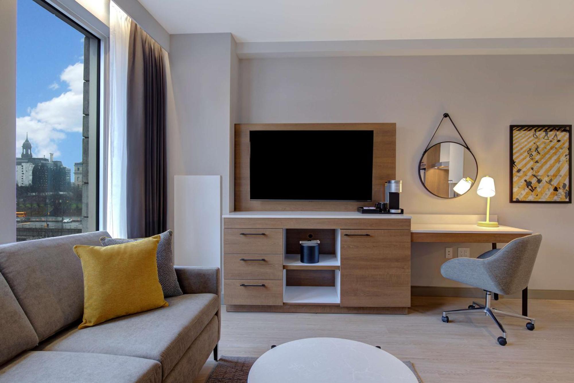 Hampton Inn Montreal Downtown, Qc Ngoại thất bức ảnh